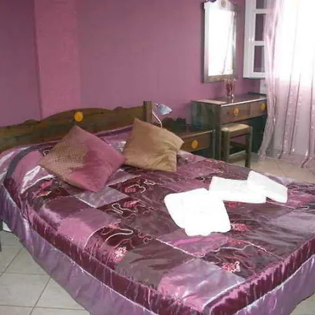 9 Muses Apartmanhotel 2*